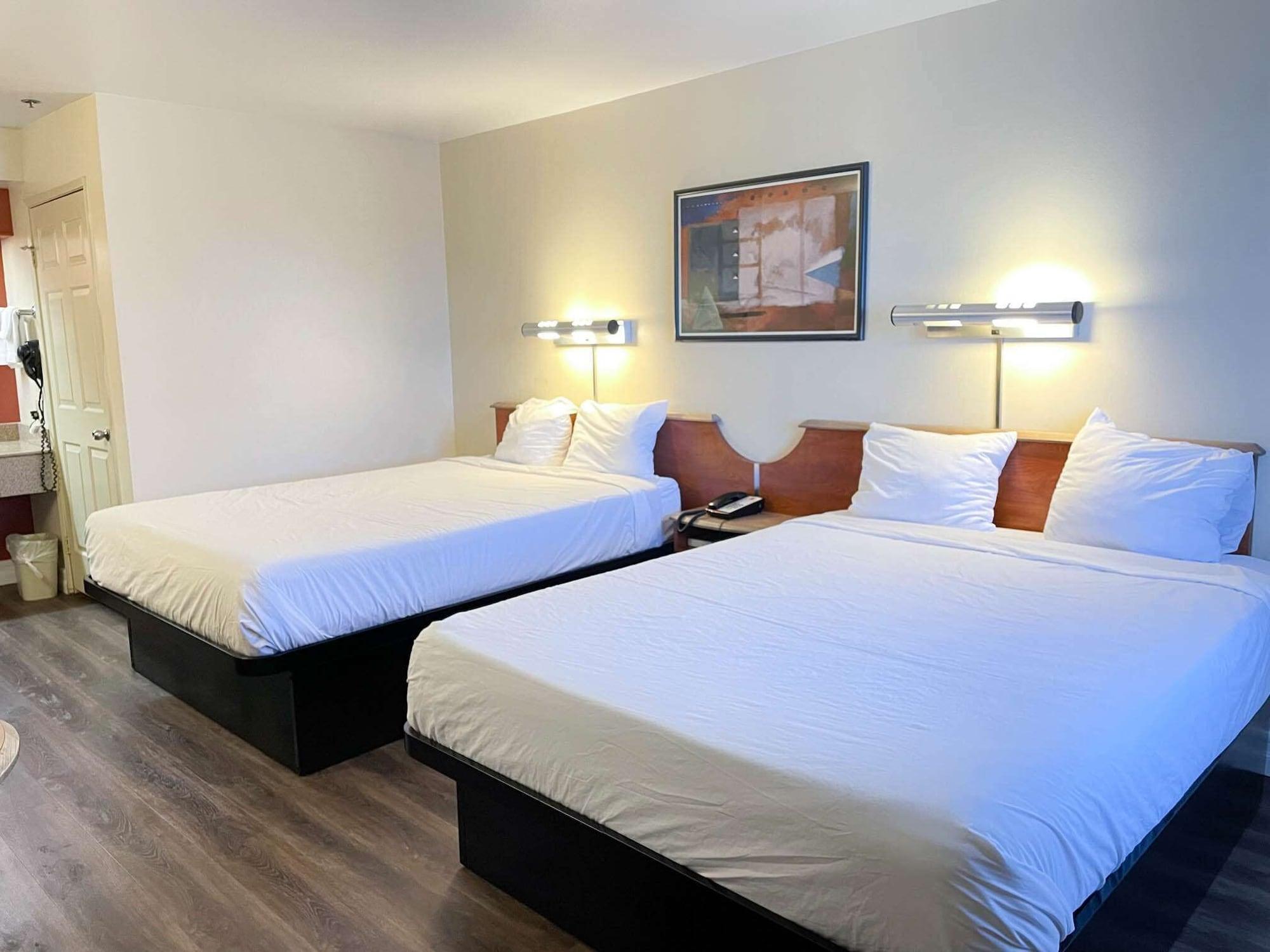 Motel 6 Barstow, Ca I15 And Lenwood Road Экстерьер фото