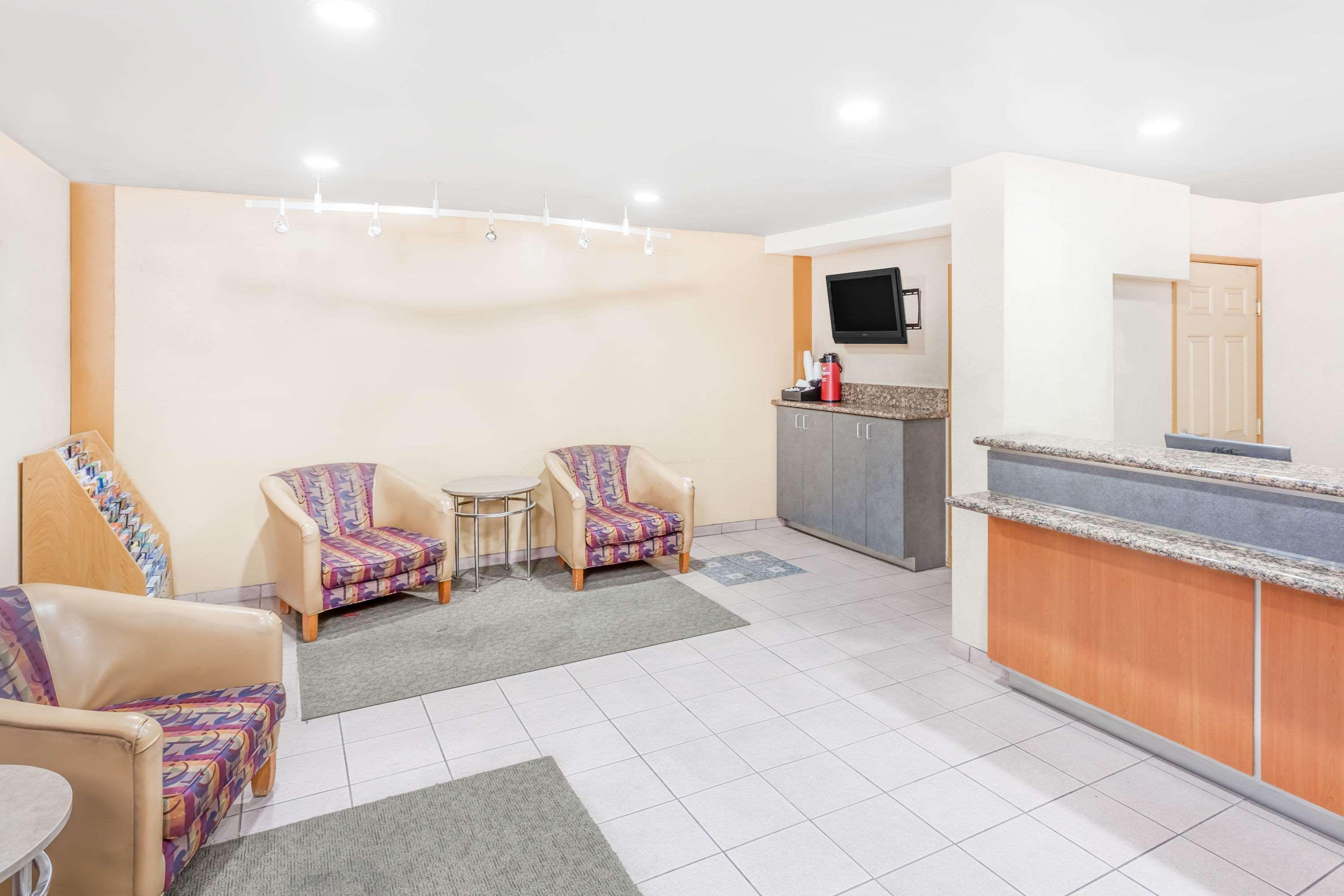 Motel 6 Barstow, Ca I15 And Lenwood Road Экстерьер фото