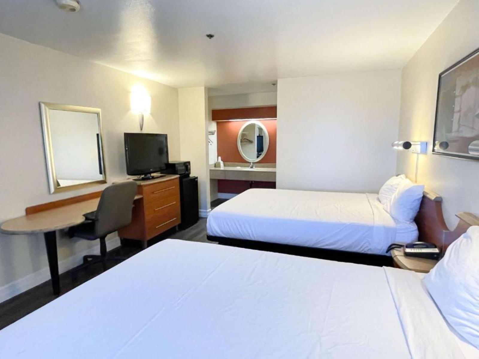Motel 6 Barstow, Ca I15 And Lenwood Road Экстерьер фото